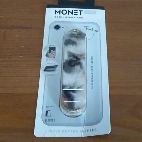 NEW Monet Plush Grip-Kickstand Strap LIGHTER Animal Print - Picture 5 of 5